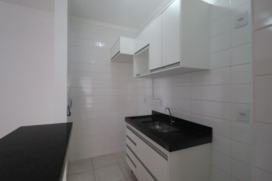 Cozinha de apartamento para alugar com 1 quarto, 45m² em Jardim Paulista, Ribeirão Preto