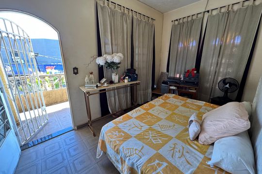 Casa à venda com 4 quartos, 197m² em Qr 404, Brasília