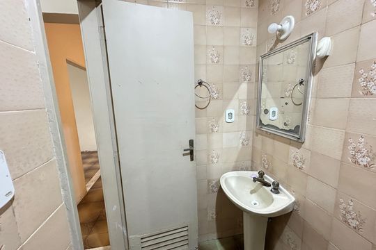 Banheiro de casa para alugar com 2 quartos, 72m² em Praça Seca, Rio de Janeiro