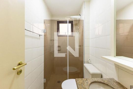 Banheiro de apartamento à venda com 2 quartos, 53m² em Vila Nova Conceição, São Paulo