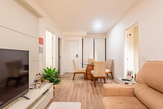 Sala de apartamento para alugar com 1 quarto, 50m² em Alphaville Industrial, Barueri