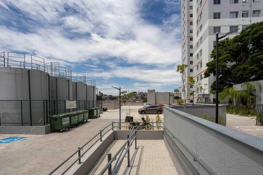 Área comum de apartamento para alugar com 2 quartos, 37m² em Jardim Miriam, São Paulo