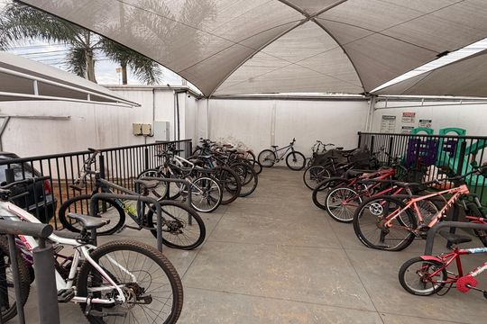 Área comum de apartamento para alugar com 2 quartos, 43m² em Jardim Imperial, Aparecida de Goiânia, Aparecida de Goiânia