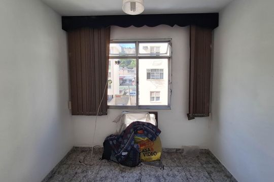 Quarto 2 de apartamento à venda com 2 quartos, 44m² em Largo do Barradas, Niterói