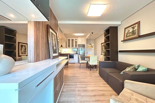 Apartamento para alugar com 2 quartos, 106m² em Lagoa da Conceição, Florianópolis