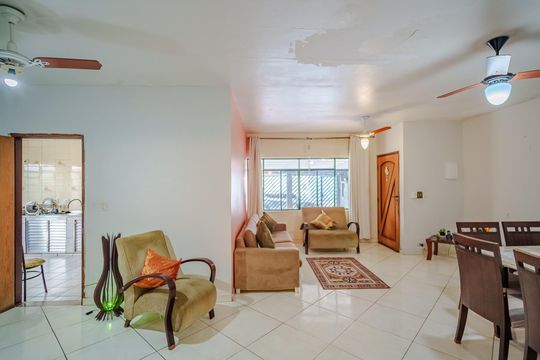 Sala de casa para alugar com 4 quartos, 225m² em Instituto de Previdencia, São Paulo