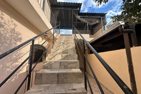 Quintal de casa para alugar com 1 quarto, 50m² em Jardim Belval, Barueri