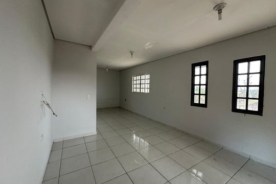 Sala de casa para alugar com 1 quarto, 50m² em Jardim Belval, Barueri