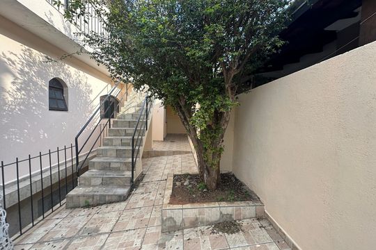Quintal de casa para alugar com 1 quarto, 50m² em Jardim Belval, Barueri