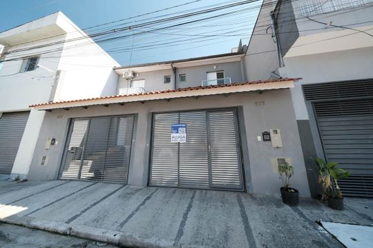 Fachada de casa para alugar com 2 quartos, 100m² em Vila Salete Penha, São Paulo