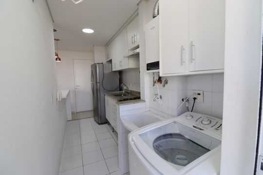 Área de Serviço de apartamento para alugar com 2 quartos, 61m² em Vila Isa, São Paulo