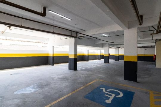 Garagem de apartamento à venda com 2 quartos, 58m² em Parada Inglesa, São Paulo