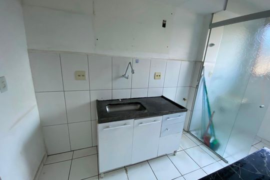 Cozinha de apartamento para alugar com 2 quartos, 42m² em Vila Moraes, São Paulo