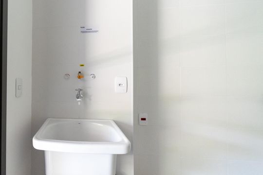 Área de Serviço de apartamento à venda com 2 quartos, 85m² em Jardim Prudência, São Paulo