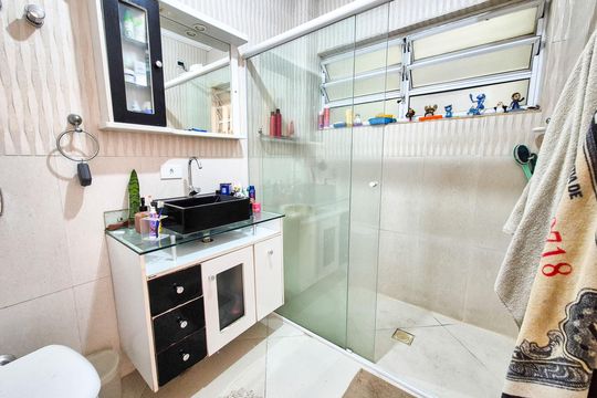 Banheiro de apartamento à venda com 2 quartos, 87m² em Santa Cecilia, São Paulo