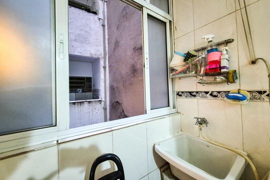 Lavandeira de apartamento à venda com 2 quartos, 87m² em Santa Cecilia, São Paulo