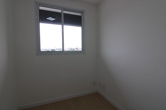 Quarto 2 de apartamento para alugar com 2 quartos, 46m² em Jardim Maringa, São Paulo