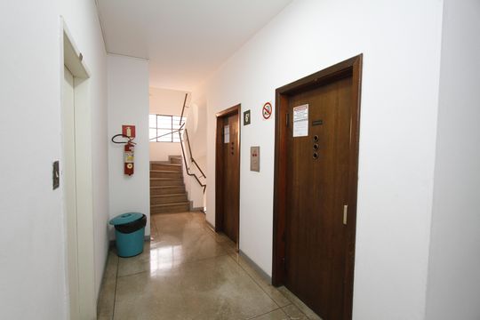 ELEVADOR de kitnet/studio à venda com 1 quarto, 40m² em Centro, Belo Horizonte