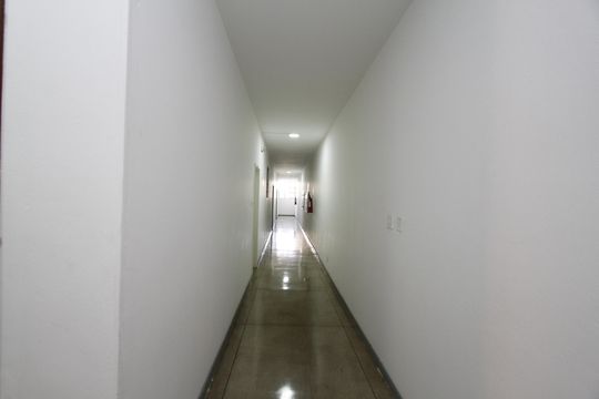 Corredor de kitnet/studio à venda com 1 quarto, 40m² em Centro, Belo Horizonte