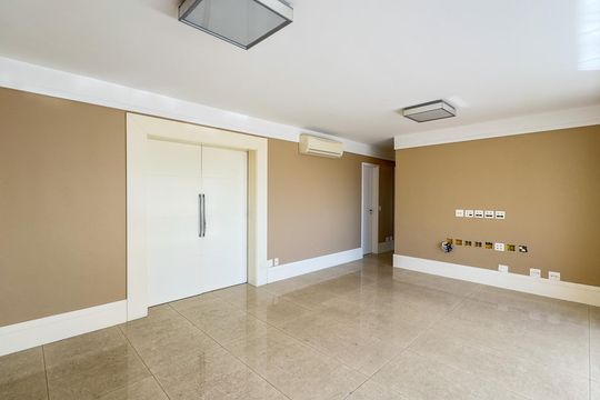 Sala de apartamento à venda com 3 quartos, 147m² em Vila Gertrudes, São Paulo
