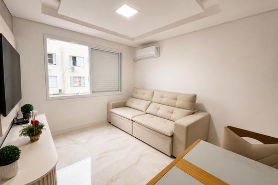 Sala de apartamento para alugar com 2 quartos, 65m² em Cristo Redentor, Porto Alegre