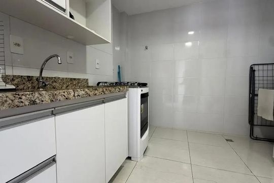 Cozinha de apartamento para alugar com 1 quarto, 40m² em Bom Jesus, Contagem