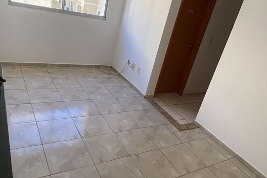 Apartamento para alugar com 2 quartos, 50m² em Santa Cruz, Rio de Janeiro