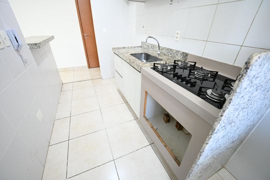 Cozinha de apartamento para alugar com 2 quartos, 64m² em Parque Amazonia, Goiânia