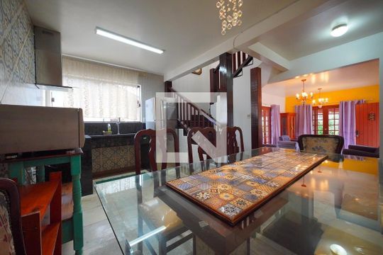 Casa para alugar com 3 quartos, 130m² em João Paulo, Florianópolis