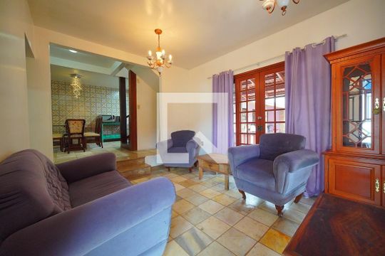 Casa para alugar com 3 quartos, 130m² em João Paulo, Florianópolis