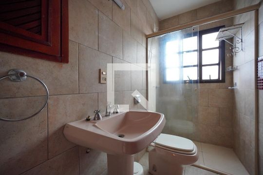 Casa para alugar com 3 quartos, 130m² em João Paulo, Florianópolis