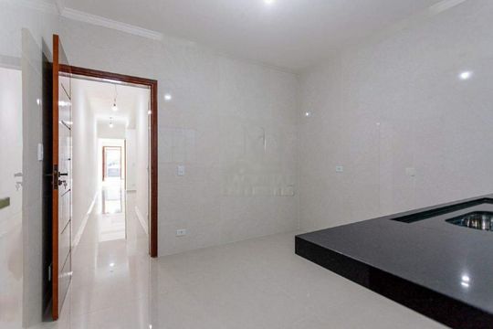 Casa à venda com 3 quartos, 180m² em Jardim Rina, Santo André