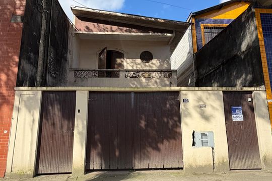 Fachada de casa de condomínio para alugar com 1 quarto, 35m² em Estuário, Santos