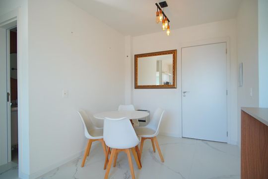 Sala de apartamento para alugar com 2 quartos, 57m² em Passo D’areia, Porto Alegre