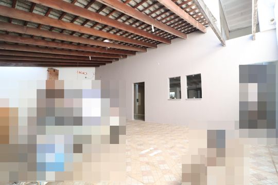 Garagem de casa para alugar com 4 quartos, 200m² em Granada, Uberlândia