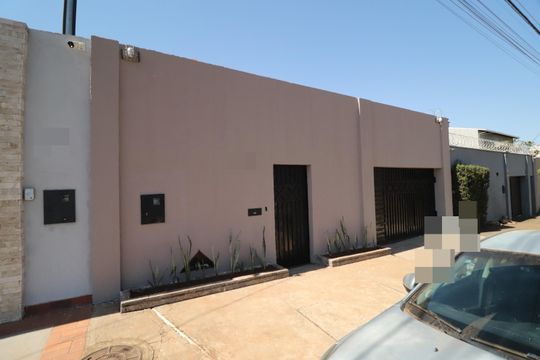 Fachada de casa para alugar com 4 quartos, 200m² em Granada, Uberlândia