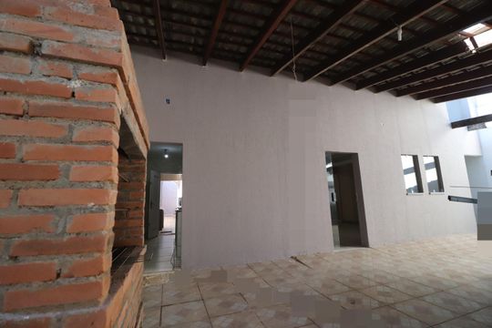 Varanda da Sala de casa para alugar com 4 quartos, 200m² em Granada, Uberlândia