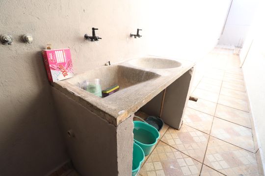 Área de Serviço de casa para alugar com 4 quartos, 200m² em Granada, Uberlândia