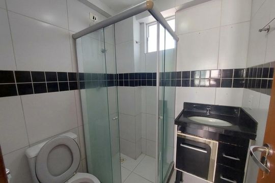 Banheiro de apartamento para alugar com 2 quartos, 52m² em Eldorado, Contagem