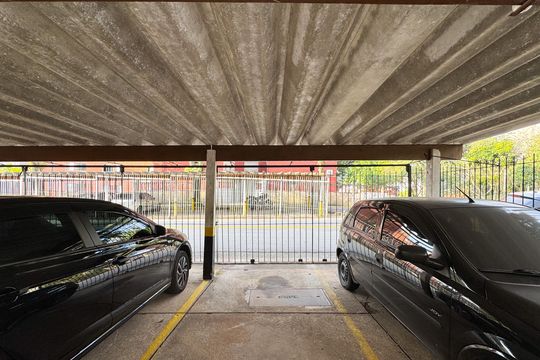Garagem de apartamento para alugar com 2 quartos, 58m² em Santa Terezinha, São Bernardo do Campo