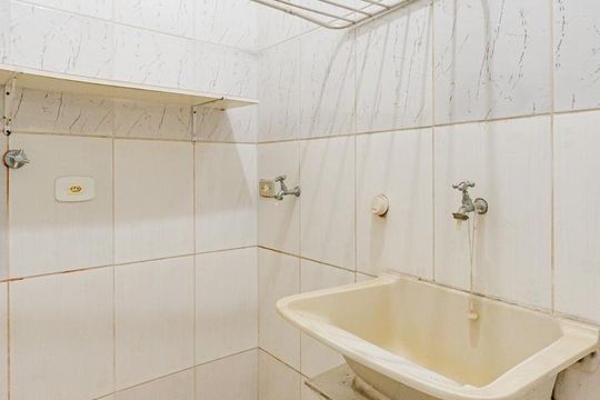 Área de Serviço de casa para alugar com 3 quartos, 100m² em Jardim Sao Saverio, São Paulo