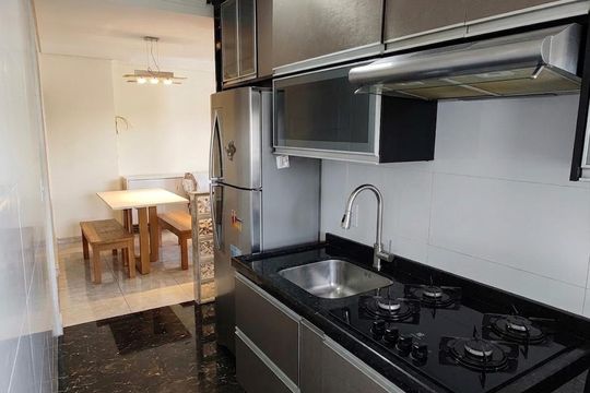 Cozinha de apartamento à venda com 2 quartos, 47m² em Jardim Castelo, São Paulo