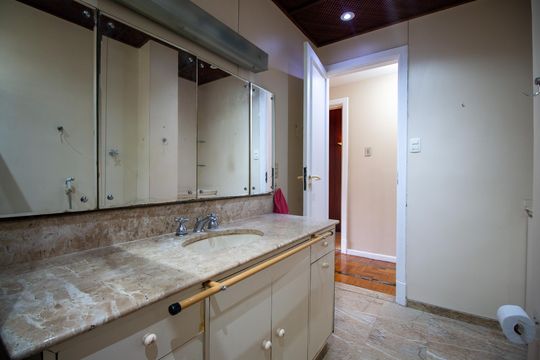 Banheiro de apartamento para alugar com 3 quartos, 115m² em Rio Comprido, Rio de Janeiro