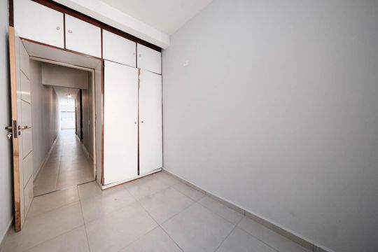 Quarto 2 de casa à venda com 5 quartos, 260m² em Vila Libanesa, São Paulo