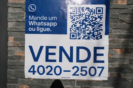 Placa de casa à venda com 5 quartos, 260m² em Vila Libanesa, São Paulo