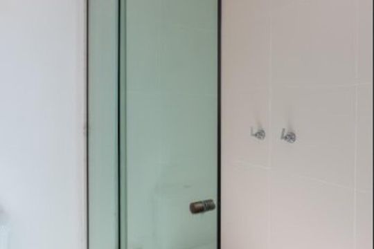 Banheiro 2 de apartamento à venda com 3 quartos, 186m² em Paraíso do Morumbi, São Paulo