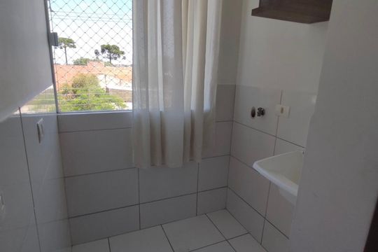 Área de serviço de apartamento para alugar com 2 quartos, 51m² em Weissópolis, Pinhais