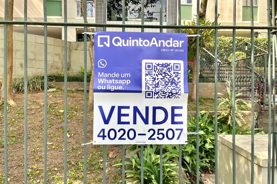 Plaquinha instalada  de apartamento à venda com 3 quartos, 94m² em Jabaquara, São Paulo