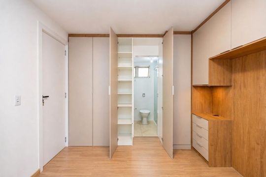 Quarto de apartamento para alugar com 2 quartos, 59m² em Portão, Curitiba