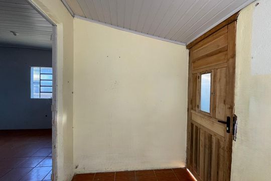 Casa para alugar com 1 quarto, 28m² em Scharlau, São Leopoldo